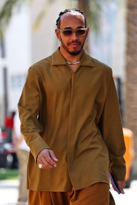 Lewis Hamilton (GBR) Mercedes AMG F1.
01.03.2024. Formula 1 World Championship, Rd 1, Bahrain Grand Prix, Sakhir, Bahrain, Qualifying Day.
- www.xpbimages.com, EMail: requests@xpbimages.com © Copyright: Coates / XPB Images