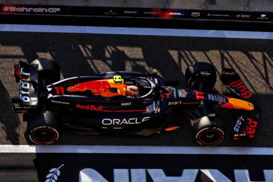 Sergio Perez (MEX) Red Bull Racing RB20.
01.03.2024. Formula 1 World Championship, Rd 1, Bahrain Grand Prix, Sakhir, Bahrain, Qualifying Day.
- www.xpbimages.com, EMail: requests@xpbimages.com © Copyright: Coates / XPB Images