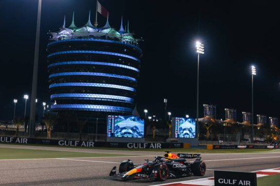 Max Verstappen (NLD) Red Bull Racing RB20.
01.03.2024. Formula 1 World Championship, Rd 1, Bahrain Grand Prix, Sakhir, Bahrain, Qualifying Day.
- www.xpbimages.com, EMail: requests@xpbimages.com © Copyright: Bearne / XPB Images