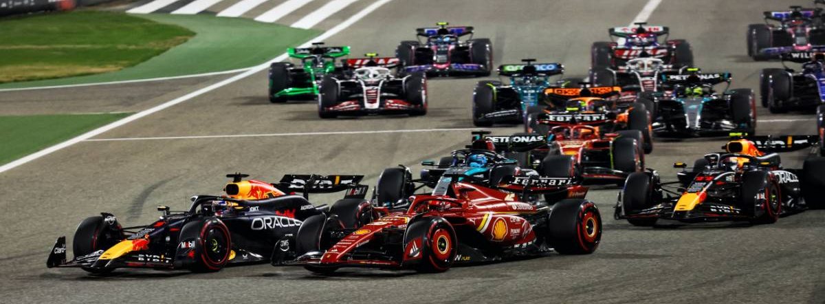 Max Verstappen (NLD) Red Bull Racing RB20 leads Charles Leclerc (MON) Ferrari SF-24 at the start of the race. 02.03.2024. Formula 1 World Championship, Rd 1, Bahrain Grand Prix, Sakhir, Bahrain, Race Day. - www.xpbimages.com, EMail: requests@xpbimages.com © Copyright: Batchelor / XPB Images