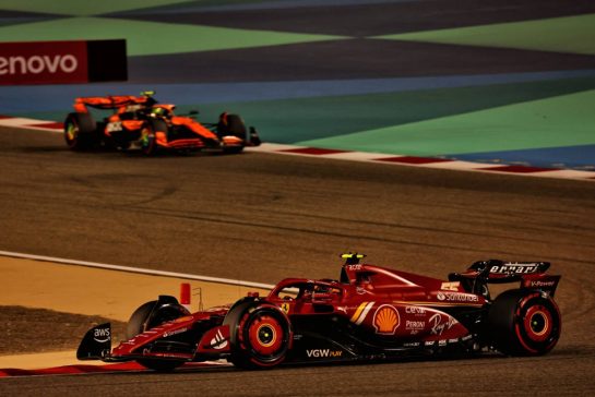 Carlos Sainz Jr (ESP) Ferrari SF-24.
02.03.2024. Formula 1 World Championship, Rd 1, Bahrain Grand Prix, Sakhir, Bahrain, Race Day.
- www.xpbimages.com, EMail: requests@xpbimages.com © Copyright: Charniaux / XPB Images