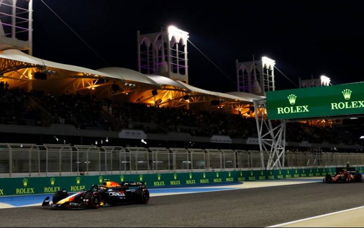 Sergio Perez (MEX) Red Bull Racing RB20. 02.03.2024. Formula 1 World Championship, Rd 1, Bahrain Grand Prix, Sakhir, Bahrain, Race Day. - www.xpbimages.com, EMail: requests@xpbimages.com © Copyright: Charniaux / XPB Images
