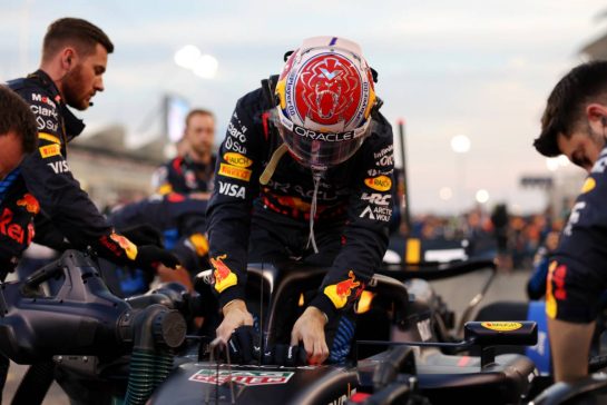Max Verstappen (NLD) Red Bull Racing RB20 on the grid.
02.03.2024. Formula 1 World Championship, Rd 1, Bahrain Grand Prix, Sakhir, Bahrain, Race Day.
- www.xpbimages.com, EMail: requests@xpbimages.com © Copyright: Staley / XPB Images