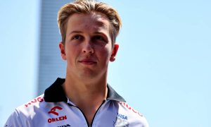 Lawson frustrated by lack of 'timeline' for F1 future