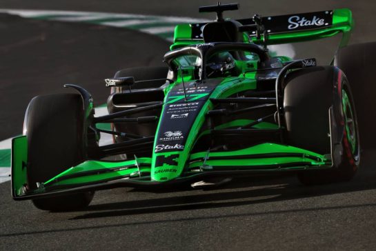 Valtteri Bottas (FIN) Sauber C44.
07.03.2024. Formula 1 World Championship, Rd 2, Saudi Arabian Grand Prix, Jeddah, Saudi Arabia, Practice Day.
- www.xpbimages.com, EMail: requests@xpbimages.com © Copyright: Charniaux / XPB Images