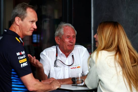 Dr Helmut Marko (AUT) Red Bull Motorsport Consultant with Paul Monaghan (GBR) Red Bull Racing Chief Engineer (Left).
09.03.2024. Formula 1 World Championship, Rd 2, Saudi Arabian Grand Prix, Jeddah, Saudi Arabia, Race Day.
- www.xpbimages.com, EMail: requests@xpbimages.com © Copyright: Coates / XPB Images