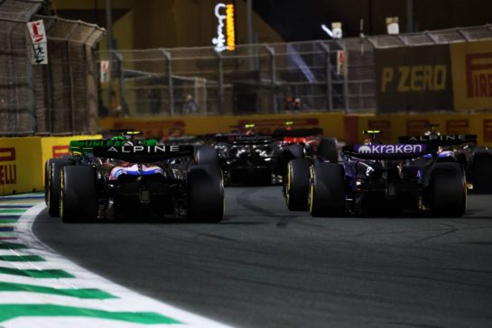 Pierre Gasly (FRA) Alpine F1 Team A524 and Logan Sargeant (USA) Williams Racing FW46 at the start of the race.
09.03.2024. Formula 1 World Championship, Rd 2, Saudi Arabian Grand Prix, Jeddah, Saudi Arabia, Race Day.
- www.xpbimages.com, EMail: requests@xpbimages.com © Copyright: Bearne / XPB Images