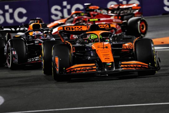 Lando Norris (GBR) McLaren MCL38.
09.03.2024. Formula 1 World Championship, Rd 2, Saudi Arabian Grand Prix, Jeddah, Saudi Arabia, Race Day.
- www.xpbimages.com, EMail: requests@xpbimages.com © Copyright: Bearne / XPB Images