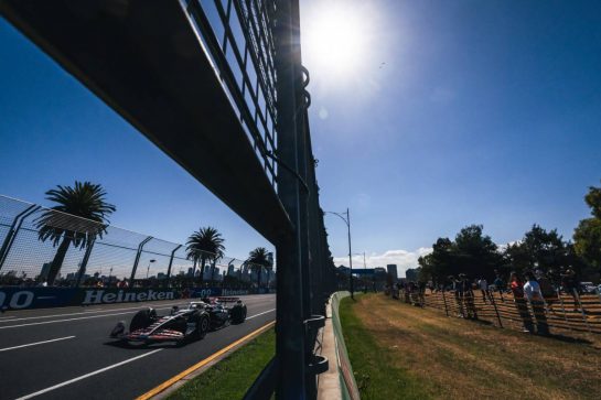 Kevin Magnussen (DEN) Haas VF-24.
22.03.2024. Formula 1 World Championship, Rd 3, Australian Grand Prix, Albert Park, Melbourne, Australia, Practice Day.
- www.xpbimages.com, EMail: requests@xpbimages.com © Copyright: Bearne / XPB Images