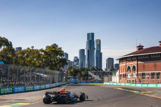 Sergio Perez (MEX) Red Bull Racing RB20.
22.03.2024. Formula 1 World Championship, Rd 3, Australian Grand Prix, Albert Park, Melbourne, Australia, Practice Day.
- www.xpbimages.com, EMail: requests@xpbimages.com © Copyright: Bearne / XPB Images