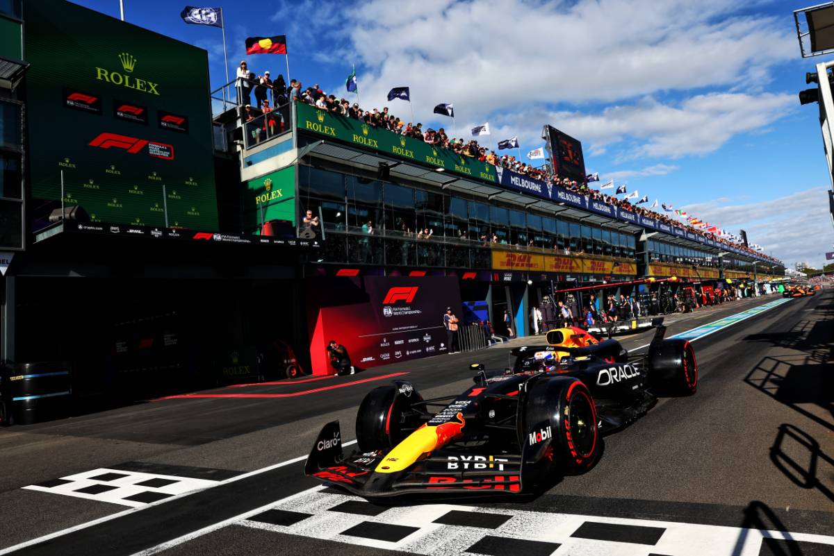 Max Verstappen (NLD) Red Bull Racing RB20 leaves the pits.
23.03.2024. Formula 1 World Championship, Rd 3, Australian Grand Prix, Albert Park, Melbourne, Australia, Qualifying Day.
- www.xpbimages.com, EMail: requests@xpbimages.com © Copyright: Batchelor / XPB Images