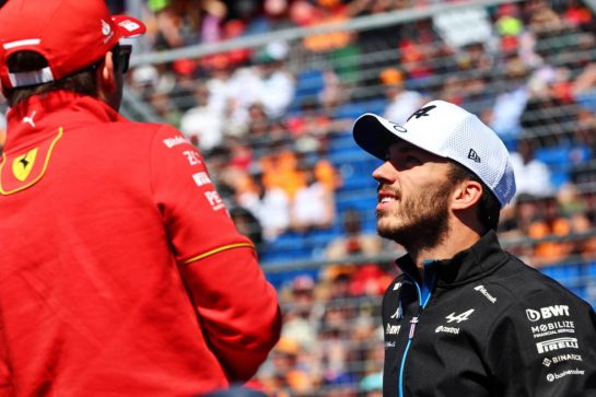 Pierre Gasly (FRA) Alpine F1 Team on the drivers' parade.
24.03.2024. Formula 1 World Championship, Rd 3, Australian Grand Prix, Albert Park, Melbourne, Australia, Race Day.
- www.xpbimages.com, EMail: requests@xpbimages.com © Copyright: Batchelor / XPB Images