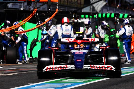 Yuki Tsunoda (JPN) RB VCARB 01 makes a pit stop.
24.03.2024. Formula 1 World Championship, Rd 3, Australian Grand Prix, Albert Park, Melbourne, Australia, Race Day.
- www.xpbimages.com, EMail: requests@xpbimages.com © Copyright: Batchelor / XPB Images