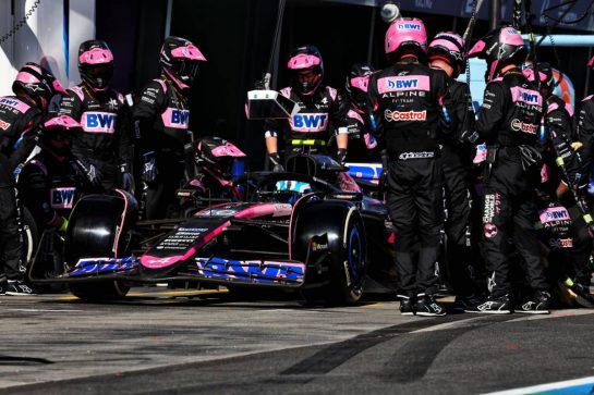 Pierre Gasly (FRA) Alpine F1 Team A524 makes a pit stop.
24.03.2024. Formula 1 World Championship, Rd 3, Australian Grand Prix, Albert Park, Melbourne, Australia, Race Day.
- www.xpbimages.com, EMail: requests@xpbimages.com © Copyright: Batchelor / XPB Images