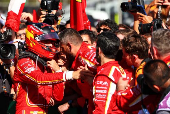 Race winner Carlos Sainz Jr (ESP) Ferrari celebrates in parc ferme.
24.03.2024. Formula 1 World Championship, Rd 3, Australian Grand Prix, Albert Park, Melbourne, Australia, Race Day.
- www.xpbimages.com, EMail: requests@xpbimages.com © Copyright: Coates / XPB Images