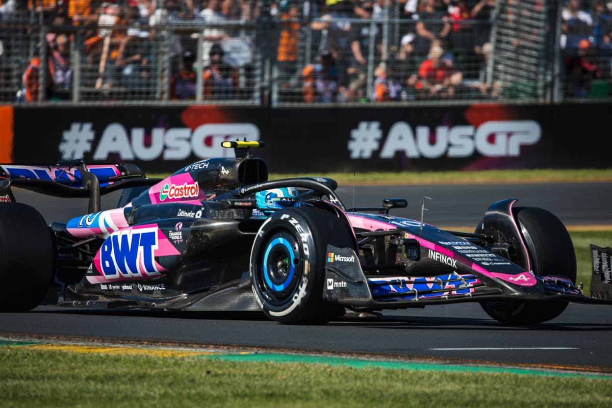 Pierre Gasly (FRA) Alpine F1 Team A524. 24.03.2024. Formula 1 World Championship, Rd 3, Australian Grand Prix, Albert Park, Melbourne, Australia, Race Day. - www.xpbimages.com, EMail: requests@xpbimages.com © Copyright: Bearne / XPB Images