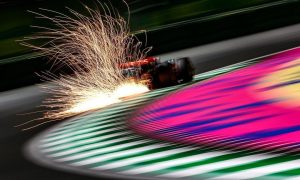 Saudi Arabian GP: Thursday's action in pictures