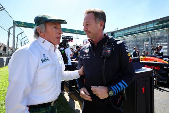 (L to R): Jackie Stewart (GBR) with Christian Horner (GBR) Red Bull Racing Team Principal on the grid.
24.03.2024. Formula 1 World Championship, Rd 3, Australian Grand Prix, Albert Park, Melbourne, Australia, Race Day.
- www.xpbimages.com, EMail: requests@xpbimages.com © Copyright: Moy / XPB Images