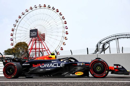 Sergio Perez (MEX) Red Bull Racing RB20.
06.04.2024. Formula 1 World Championship, Rd 4, Japanese Grand Prix, Suzuka, Japan, Qualifying Day.
- www.xpbimages.com, EMail: requests@xpbimages.com © Copyright: Batchelor / XPB Images