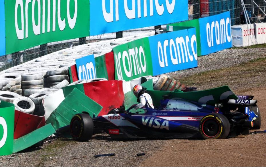 <div>Albon's resolve: Steering clear of spare parts anxiety at Williams</div>