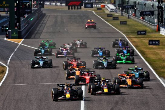 Max Verstappen (NLD) Red Bull Racing RB20 leads at the restart of the race.
07.04.2024. Formula 1 World Championship, Rd 4, Japanese Grand Prix, Suzuka, Japan, Race Day.
- www.xpbimages.com, EMail: requests@xpbimages.com © Copyright: Batchelor / XPB Images