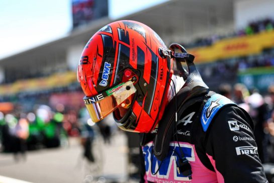 Esteban Ocon (FRA) Alpine F1 Team on the grid.
07.04.2024. Formula 1 World Championship, Rd 4, Japanese Grand Prix, Suzuka, Japan, Race Day.
- www.xpbimages.com, EMail: requests@xpbimages.com © Copyright: Charniaux / XPB Images