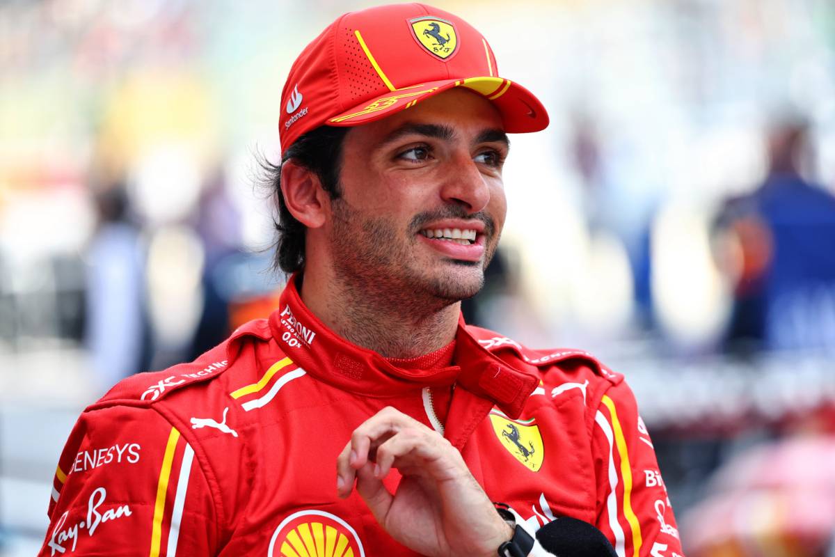 Third placed Carlos Sainz Jr (ESP) Ferrari in parc ferme. 07.04.2024. Formula 1 World Championship, Rd 4, Japanese Grand Prix, Suzuka, Japan, Race Day. - www.xpbimages.com, EMail: requests@xpbimages.com © Copyright: Charniaux / XPB Images