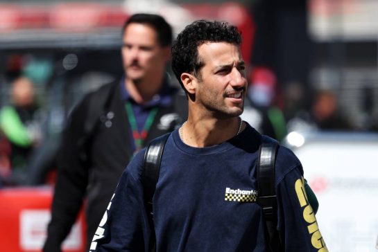 Daniel Ricciardo (AUS) RB.
18.04.2024. Formula 1 World Championship, Rd 5, Chinese Grand Prix, Shanghai, China, Preparation Day.
- www.xpbimages.com, EMail: requests@xpbimages.com © Copyright: Bearne / XPB Images