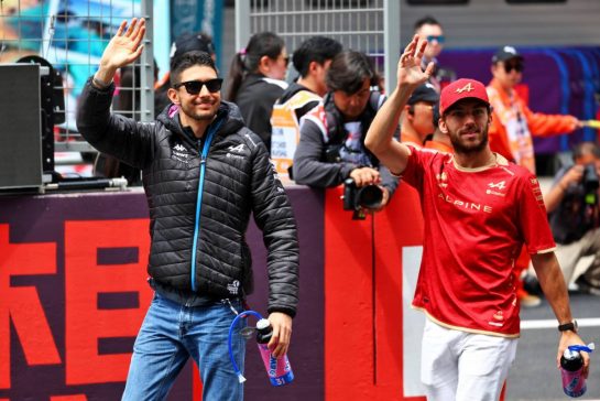 (L to R): Esteban Ocon (FRA) Alpine F1 Team and Pierre Gasly (FRA) Alpine F1 Team on the drivers' parade.
21.04.2024. Formula 1 World Championship, Rd 5, Chinese Grand Prix, Shanghai, China, Race Day.
 - www.xpbimages.com, EMail: requests@xpbimages.com © Copyright: Coates / XPB Images