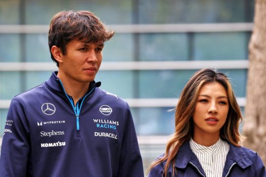 (L to R): Alexander Albon (THA) Williams Racing with girlfriend Muni Lily He (CHN) Professional Golfer.
21.04.2024. Formula 1 World Championship, Rd 5, Chinese Grand Prix, Shanghai, China, Race Day.
- www.xpbimages.com, EMail: requests@xpbimages.com © Copyright: Rew / XPB Images