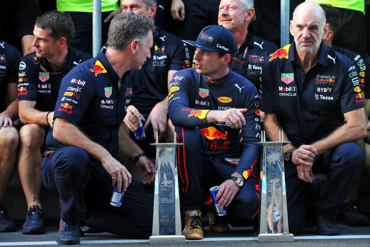 Red Bull: No Newey-related clause in Verstappen’s contract