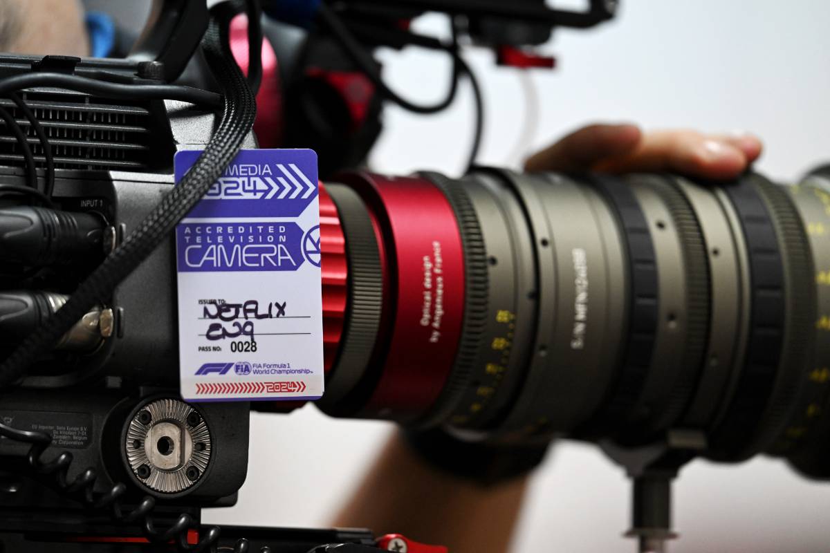 Netflix film camera in the FIA Press Conference.
28.02.2024. Formula 1 World Championship, Rd 1, Bahrain Grand Prix, Sakhir, Bahrain, Preparation Day.
- www.xpbimages.com, EMail: requests@xpbimages.com © Copyright: Price / XPB Images