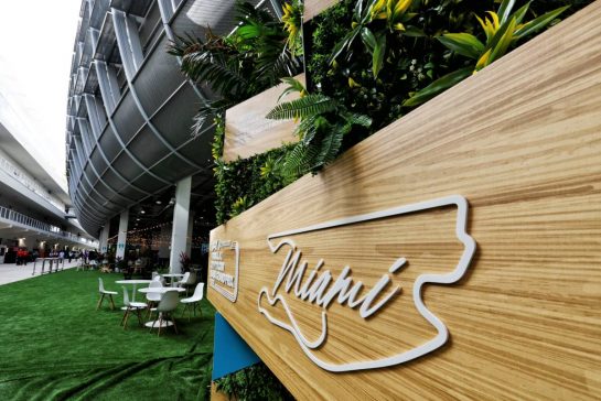 Paddock atmosphere.
02.05.2024. Formula 1 World Championship, Rd 6, Miami Grand Prix, Miami, Florida, USA, Preparation Day.
- www.xpbimages.com, EMail: requests@xpbimages.com © Copyright: Moy / XPB Images