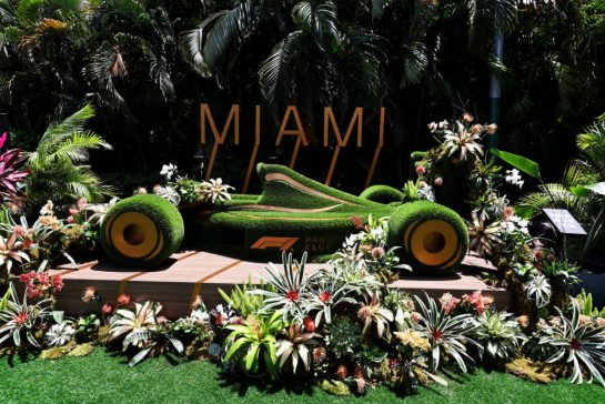 Paddock Club atmosphere.
02.05.2024. Formula 1 World Championship, Rd 6, Miami Grand Prix, Miami, Florida, USA, Preparation Day.
- www.xpbimages.com, EMail: requests@xpbimages.com © Copyright: Moy / XPB Images