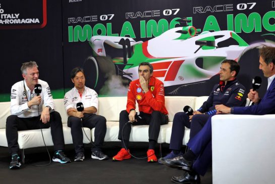 (L to R): James Allison (GBR) Mercedes AMG F1 Technical Director; Ayao Komatsu (JPN) Haas F1 Team Principal; Enrico Gualtieri (ITA) Ferrari Technical Director of Power Unit; and Pierre Wache (FRA) Red Bull Racing Technical Director, in the FIA Press Conference.
17.05.2024. Formula 1 World Championship, Rd 7, Emilia Romagna Grand Prix, Imola, Italy, Practice Day.
 - www.xpbimages.com, EMail: requests@xpbimages.com © Copyright: Staley / XPB Images