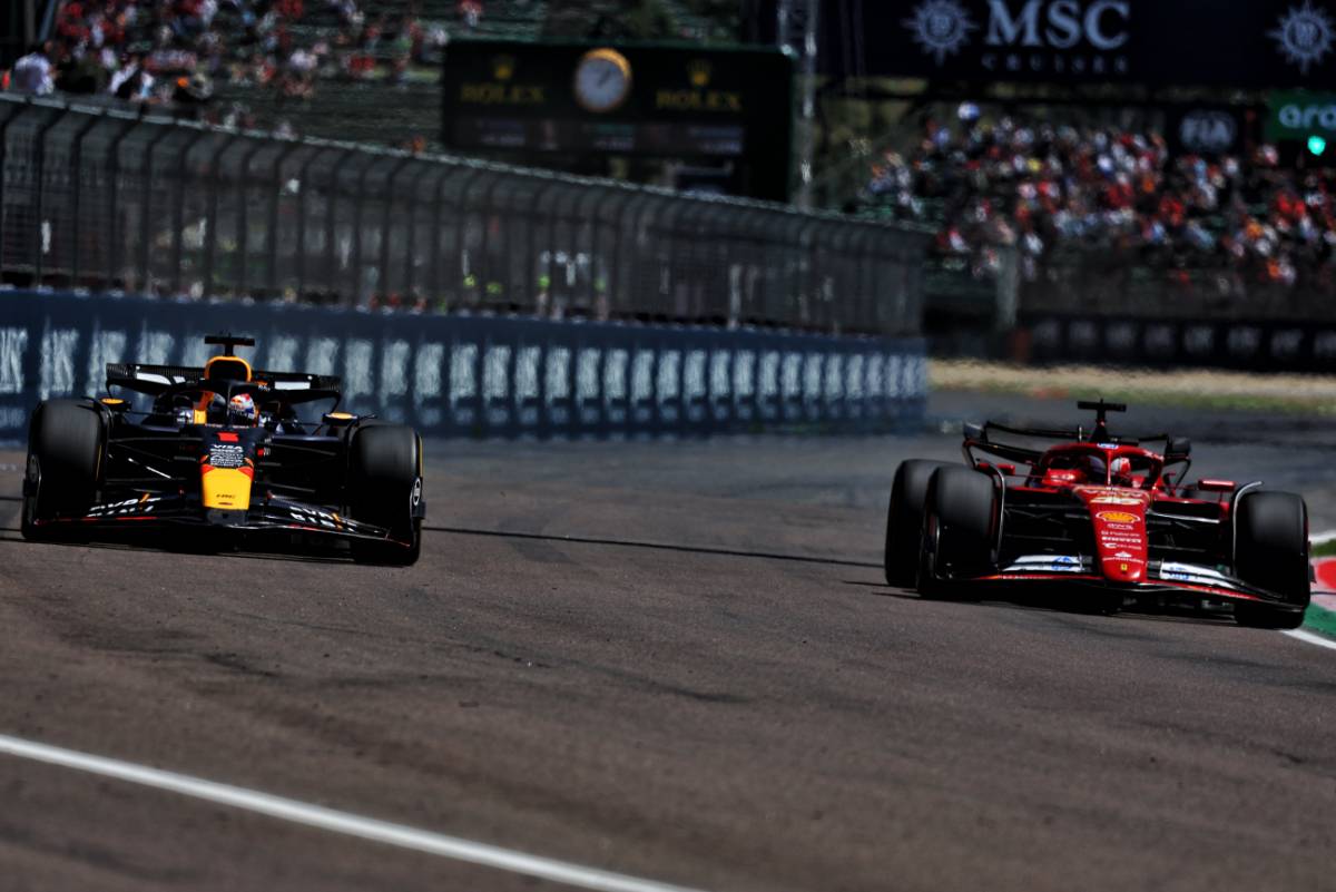 Imola FP3: Piastri leads McLaren 1-2 as Perez and Alonso crash