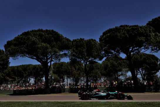 Lewis Hamilton (GBR) Mercedes AMG F1 W15.
18.05.2024. Formula 1 World Championship, Rd 7, Emilia Romagna Grand Prix, Imola, Italy, Qualifying Day.
- www.xpbimages.com, EMail: requests@xpbimages.com © Copyright: Staley / XPB Images