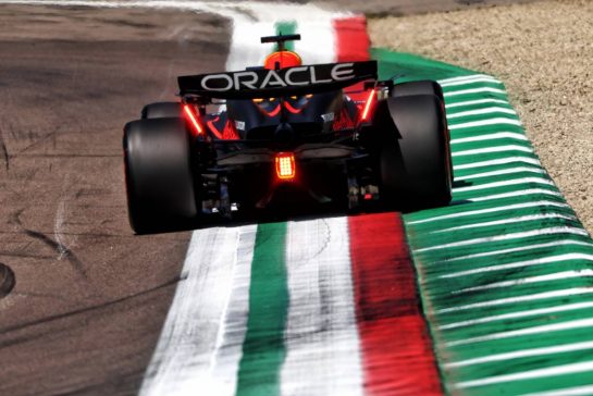 Max Verstappen (NLD) Red Bull Racing RB20.
18.05.2024. Formula 1 World Championship, Rd 7, Emilia Romagna Grand Prix, Imola, Italy, Qualifying Day.
- www.xpbimages.com, EMail: requests@xpbimages.com © Copyright: Coates / XPB Images