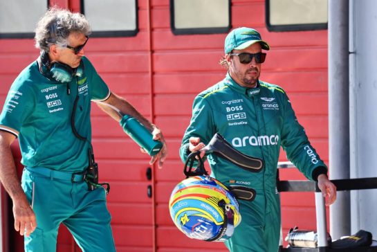 Fernando Alonso (ESP) Aston Martin F1 Team with Edoardo Bendinelli (ITA) Aston Martin F1 Team Personal Trainer.
18.05.2024. Formula 1 World Championship, Rd 7, Emilia Romagna Grand Prix, Imola, Italy, Qualifying Day.
- www.xpbimages.com, EMail: requests@xpbimages.com © Copyright: Batchelor / XPB Images