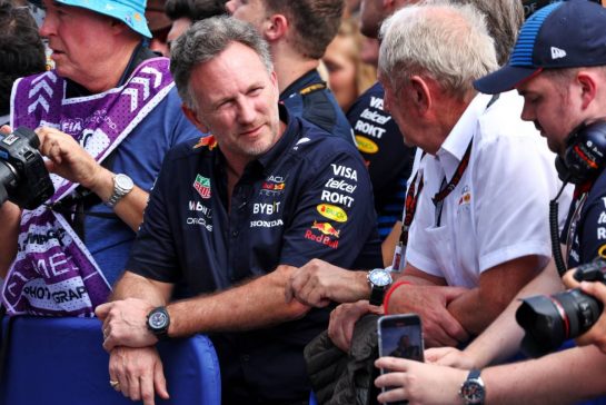 (L to R): Christian Horner (GBR) Red Bull Racing Team Principal with Dr Helmut Marko (AUT) Red Bull Motorsport Consultant in parc ferme.
19.05.2024. Formula 1 World Championship, Rd 7, Emilia Romagna Grand Prix, Imola, Italy, Race Day.
 - www.xpbimages.com, EMail: requests@xpbimages.com © Copyright: Staley / XPB Images