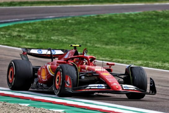 Carlos Sainz Jr (ESP) Ferrari SF-24.
19.05.2024. Formula 1 World Championship, Rd 7, Emilia Romagna Grand Prix, Imola, Italy, Race Day.
 - www.xpbimages.com, EMail: requests@xpbimages.com © Copyright: Coates / XPB Images