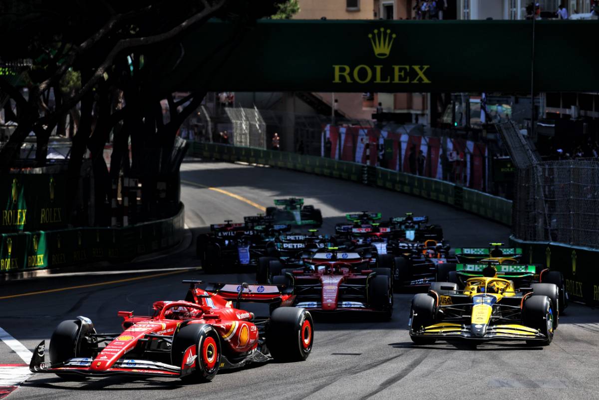 Charles Leclerc (MON) Ferrari SF-24 leads at the restart of the race.
26.05.2024. Formula 1 World Championship, Rd 8, Monaco Grand Prix, Monte Carlo, Monaco, Race Day.
- www.xpbimages.com, EMail: requests@xpbimages.com © Copyright: Charniaux / XPB Images
