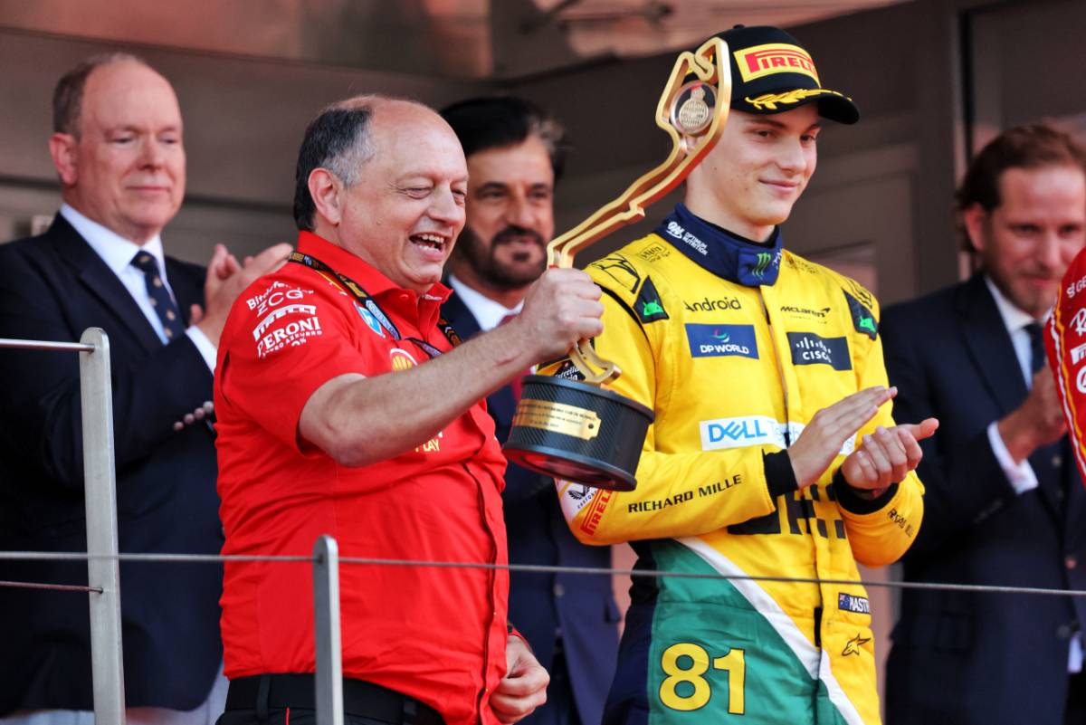 <div>Ferrari hints at three-way title battle but 'we must be opportunistic'</div>