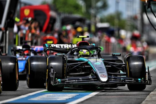 Lewis Hamilton (GBR) Mercedes AMG F1 W15 in the pits.
08.06.2024. Formula 1 World Championship, Rd 9, Canadian Grand Prix, Montreal, Canada, Qualifying Day.
- www.xpbimages.com, EMail: requests@xpbimages.com © Copyright: Price / XPB Images