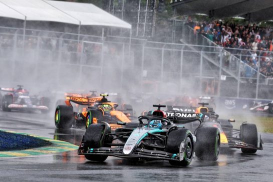 George Russell (GBR) Mercedes AMG F1 W15 leads at the start of the race.
09.06.2024. Formula 1 World Championship, Rd 9, Canadian Grand Prix, Montreal, Canada, Race Day.
- www.xpbimages.com, EMail: requests@xpbimages.com © Copyright: Batchelor / XPB Images
