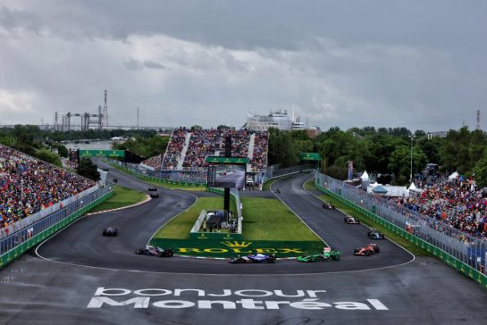 Daniel Ricciardo (AUS) RB VCARB 01.
09.06.2024. Formula 1 World Championship, Rd 9, Canadian Grand Prix, Montreal, Canada, Race Day.
- www.xpbimages.com, EMail: requests@xpbimages.com © Copyright: Coates / XPB Images