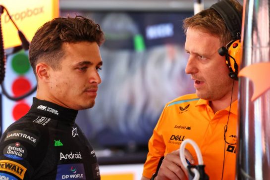 (L to R): Lando Norris (GBR) McLaren with Andrew Jarvis (GBR) McLaren Performance Engineer.
21.06.2024 Formula 1 World Championship, Rd 10, Spanish Grand Prix, Barcelona, Spain, Practice Day.
- www.xpbimages.com, EMail: requests@xpbimages.com © Copyright: Batchelor / XPB Images