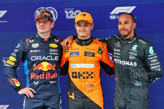 The top three in qualifying parc ferme (L to R): Max Verstappen (NLD) Red Bull Racing, second; Lando Norris (GBR) McLaren, pole position; Lewis Hamilton (GBR) Mercedes AMG F1, third.
22.06.2024. Formula 1 World Championship, Rd 10, Spanish Grand Prix, Barcelona, Spain, Qualifying Day.
- www.xpbimages.com, EMail: requests@xpbimages.com © Copyright: Batchelor / XPB Images