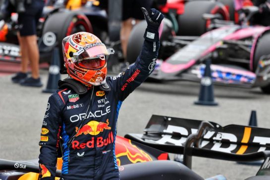 Max Verstappen (NLD) Red Bull Racing celebrates his second position in qualifying parc ferme.
22.06.2024. Formula 1 World Championship, Rd 10, Spanish Grand Prix, Barcelona, Spain, Qualifying Day.
- www.xpbimages.com, EMail: requests@xpbimages.com © Copyright: Moy / XPB Images