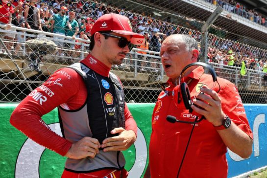 (L to R): Charles Leclerc (MON) Ferrari with Frederic Vasseur (FRA) Ferrari Team Principal on the grid.
23.06.2024. Formula 1 World Championship, Rd 10, Spanish Grand Prix, Barcelona, Spain, Race Day.
- www.xpbimages.com, EMail: requests@xpbimages.com © Copyright: Moy / XPB Images